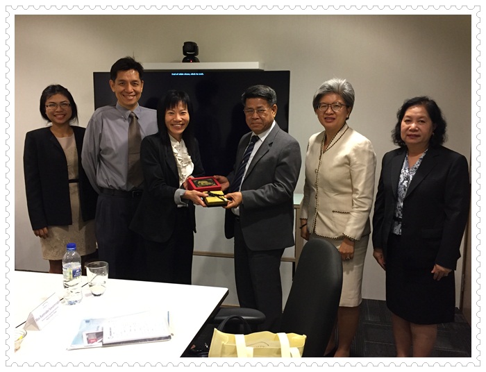 ﻿กรมบังคับคดี หารือเกี่ยวกับระบบการดำเนินคดีอิเลคทรอนิกส์ (E-Litigation) ของศาลฎีกา สาธารณรัฐสิงคโปร์